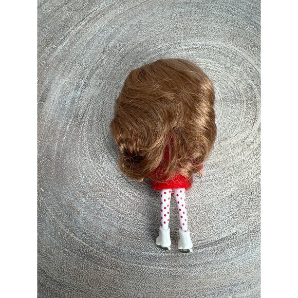 Littlest Pet Shop LPS Blythe Loves Littlest Pet Shop Cold Weather Cute Doll - Picture 2 of 3